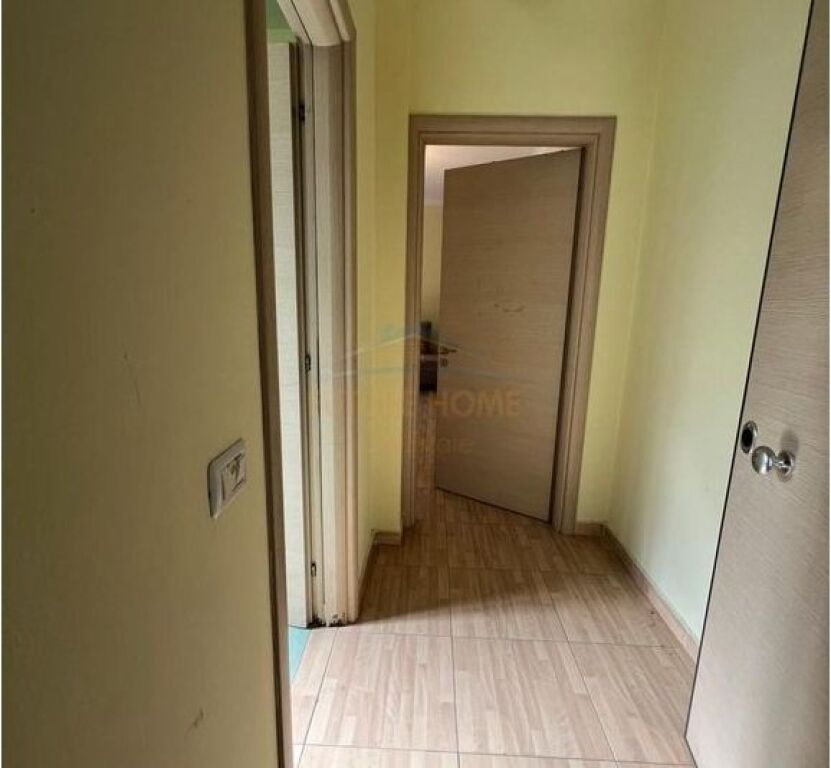 In vendita, Appartamento 2+1, Fresk, Tirana