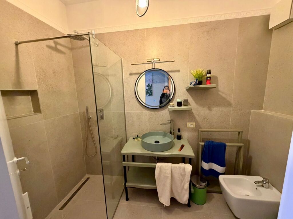 📣 QERA Apartament 2+1+2  📍 Liqeni i Thate ✨
