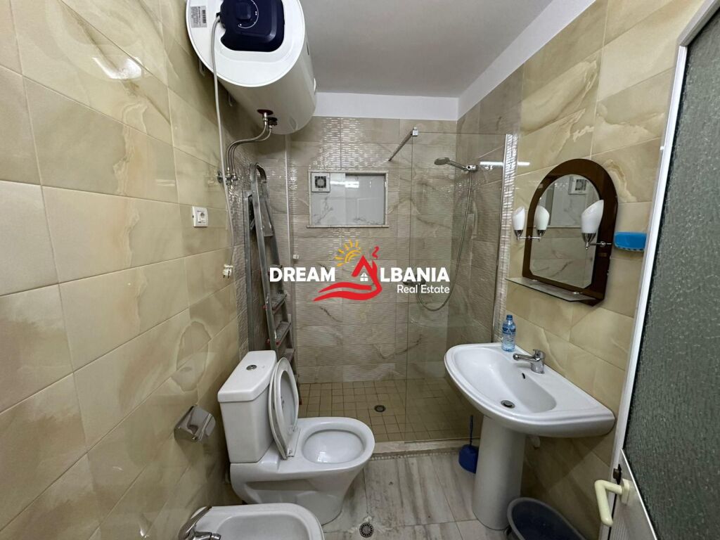 Shitet apartament 1+1 ne bulevardin Bajram Curri prane Deliorgjit (ID 4119467)