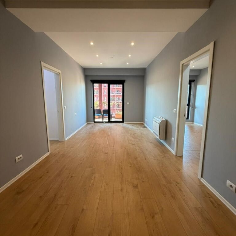 🏢 Locale Commerciale / Ufficio in Affitto – Garden Building ✨