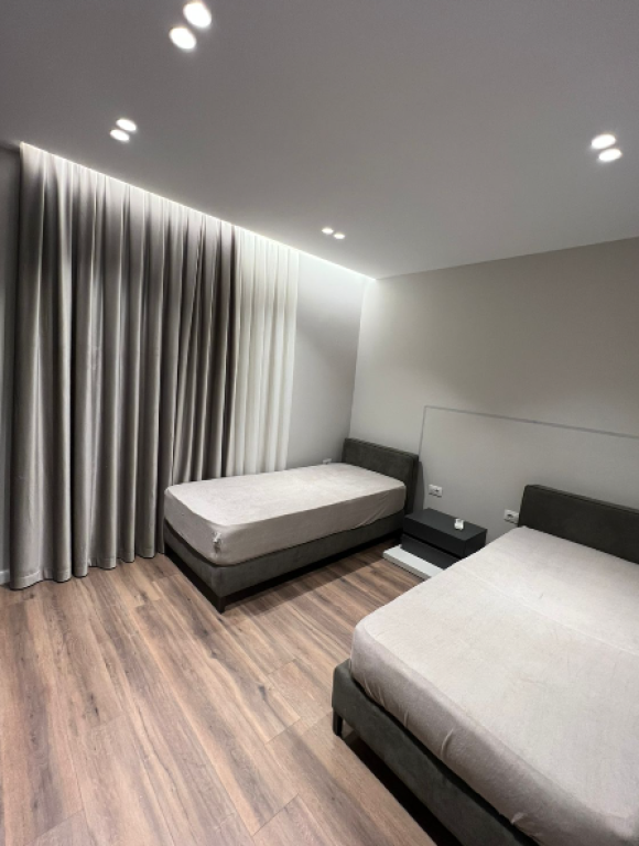 🏢 JEPET ME QIRA – APARTAMENT 2+1 | Ish Fusha e Aviacionit