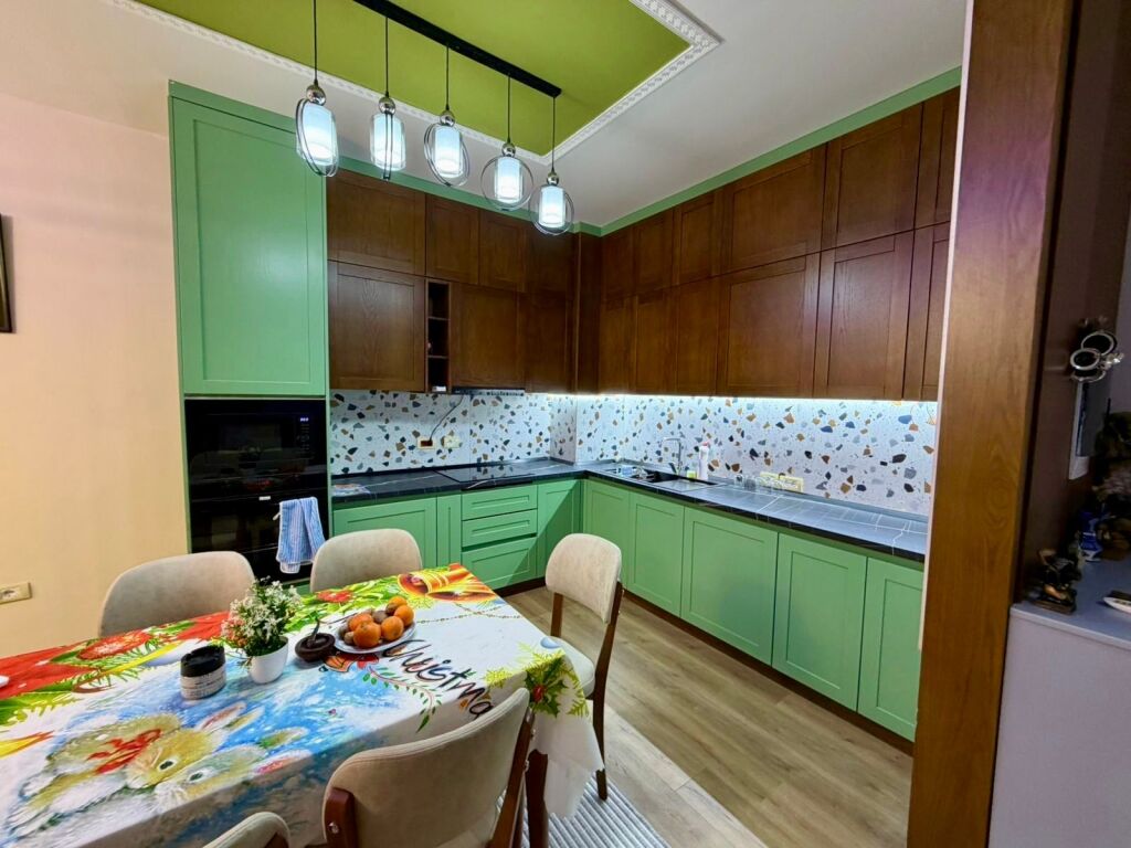 📣 QERA Apartament 2+1+2  📍 Liqeni i Thate ✨
