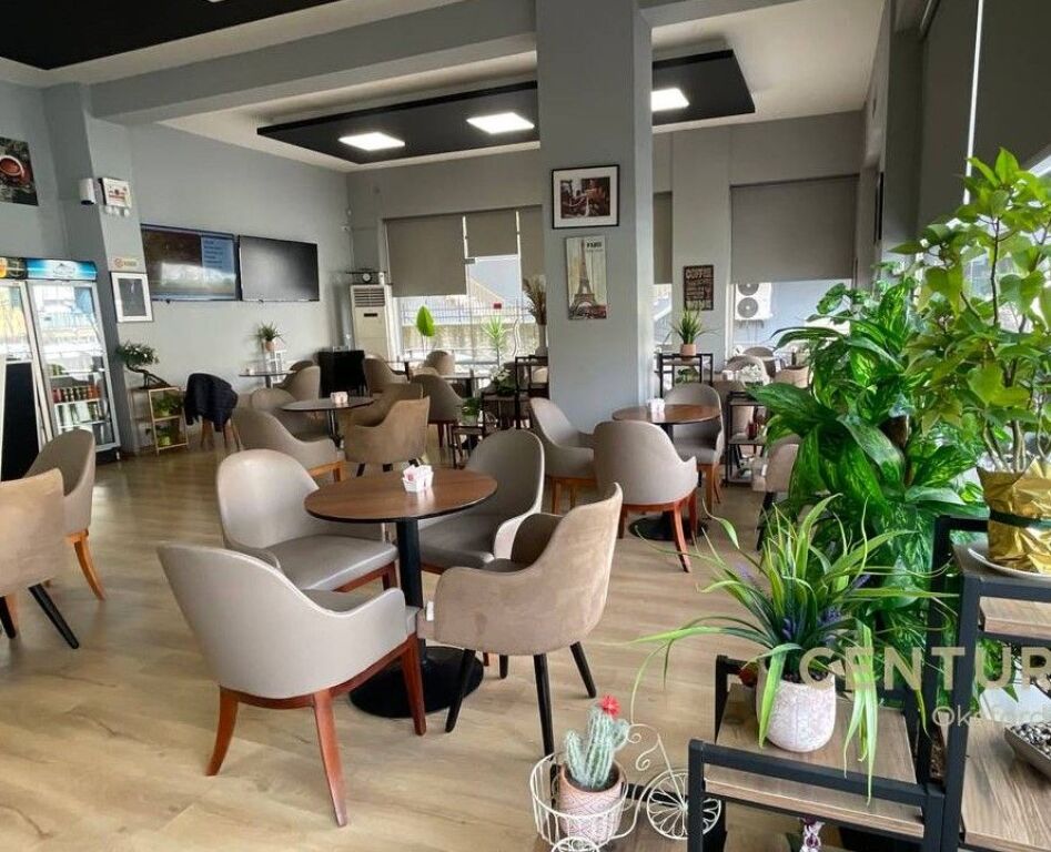 UNITÀ COMMERCIALE IN VENDITA VICINO AL GIARDINO BOTANICO!