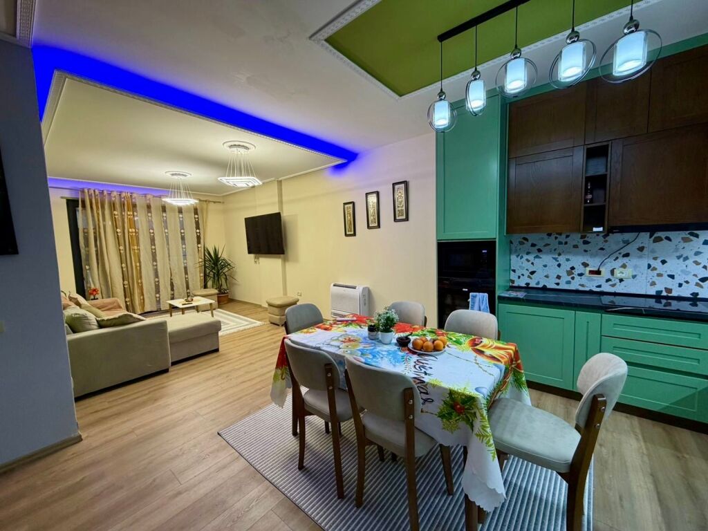 📣 QERA Apartament 2+1+2  📍 Liqeni i Thate ✨
