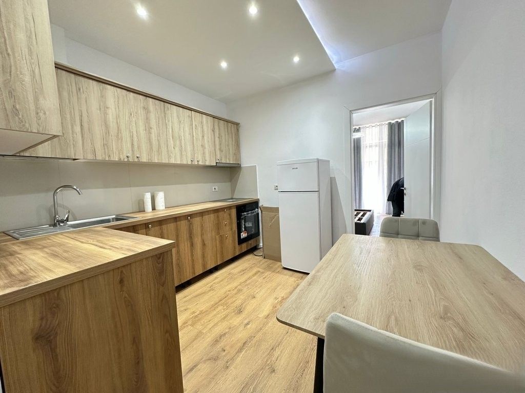 AFFITTO APPARTAMENTO 1+1 IN VIA MYSLYM SHYRI! 700 € /Mese