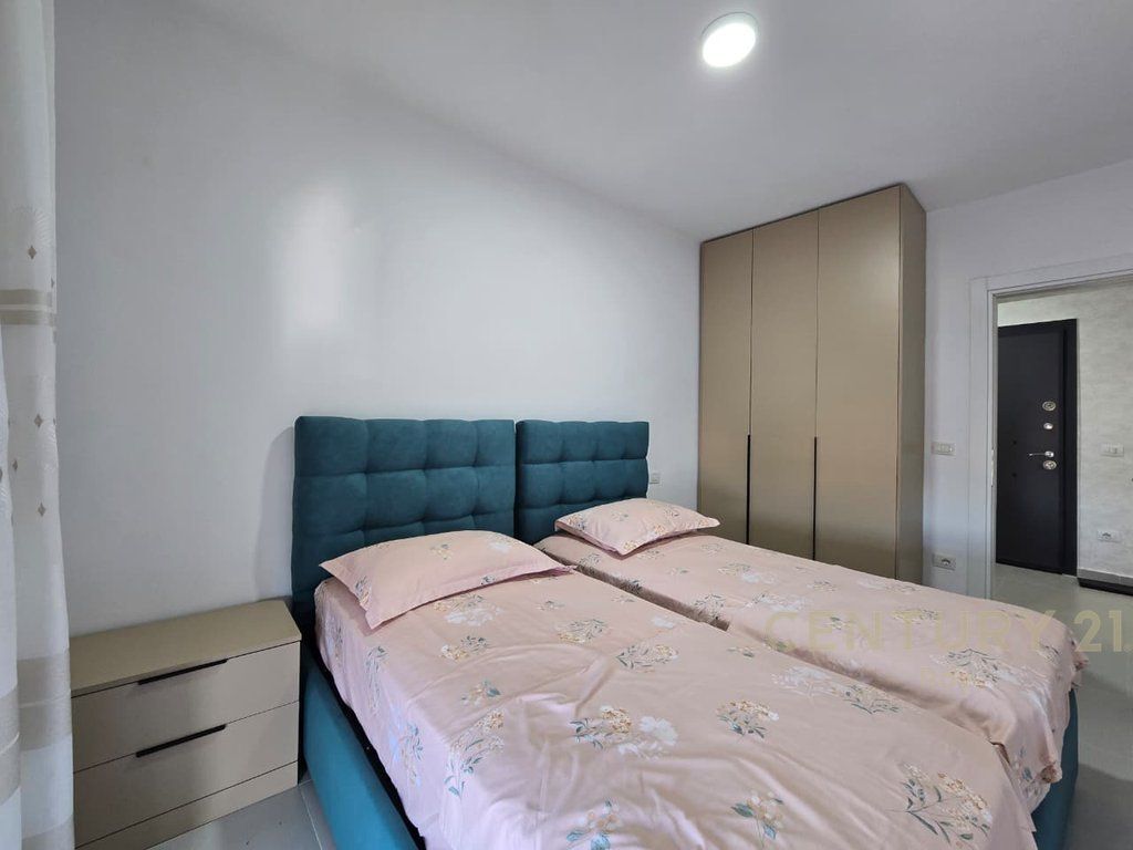 VENDESI APPARTAMENTO 2+1+2 CON VISTA MARE A GOLEM