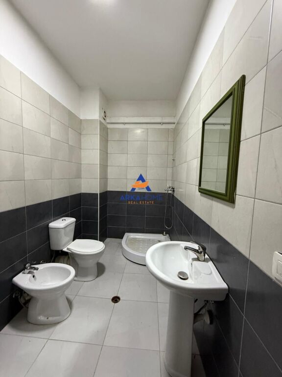 SHITET APARTAMENT 2+1+BALLKON " TE LIQENI I THATE " 233 000 EURO
