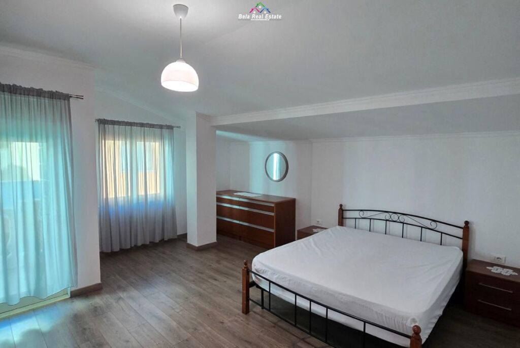 Vile Duplex 2+1 Me Qera Tek Rruga e Durresit (ID BV22584) Tirane