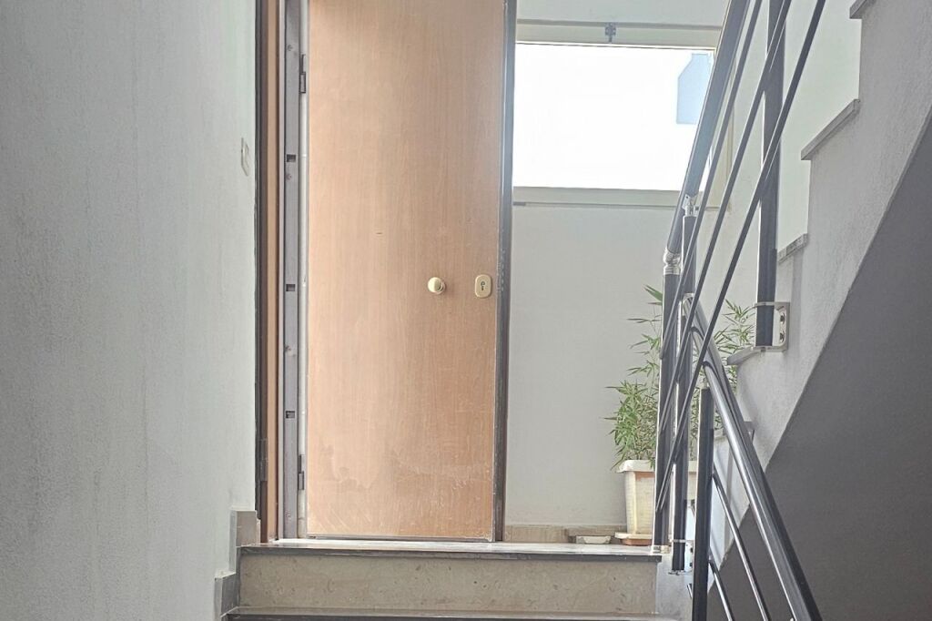 APPARTAMENTO IN AFFITTO A VLORA