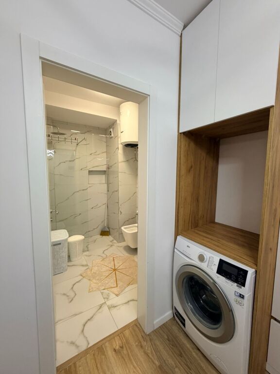 Jepet Apartament me Qira 1+1 në Yzberisht !