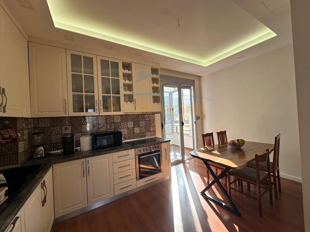 Affitto, Appartamento 2+1, Lago Secco, Tirana.