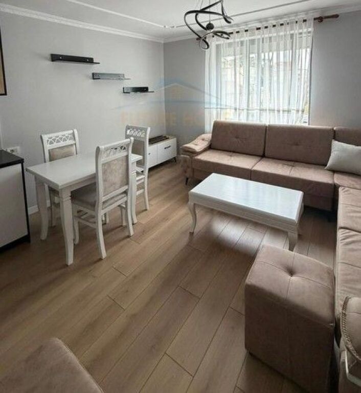 Qera, Apartament 1+1, 21 Dhjetori, Tiranë..