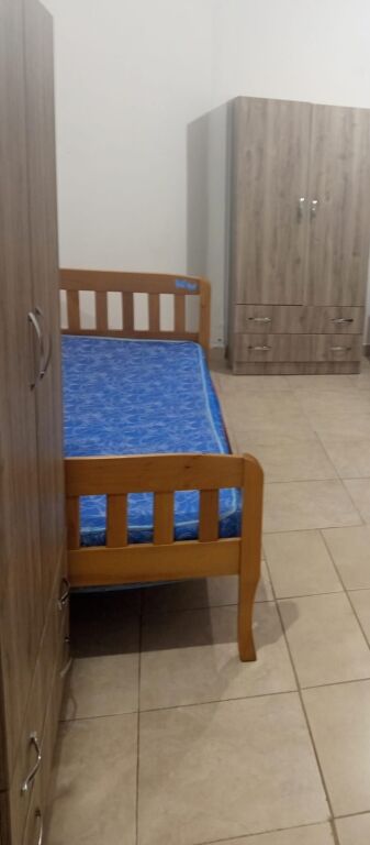 APARTAMENT 2+1. 30000 LEKE.QYTET STUDENTI