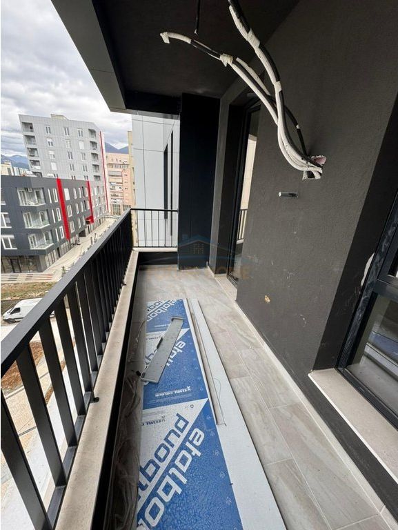 Shitet, Apartament 1+1, Jordan Misja, Tiranë.