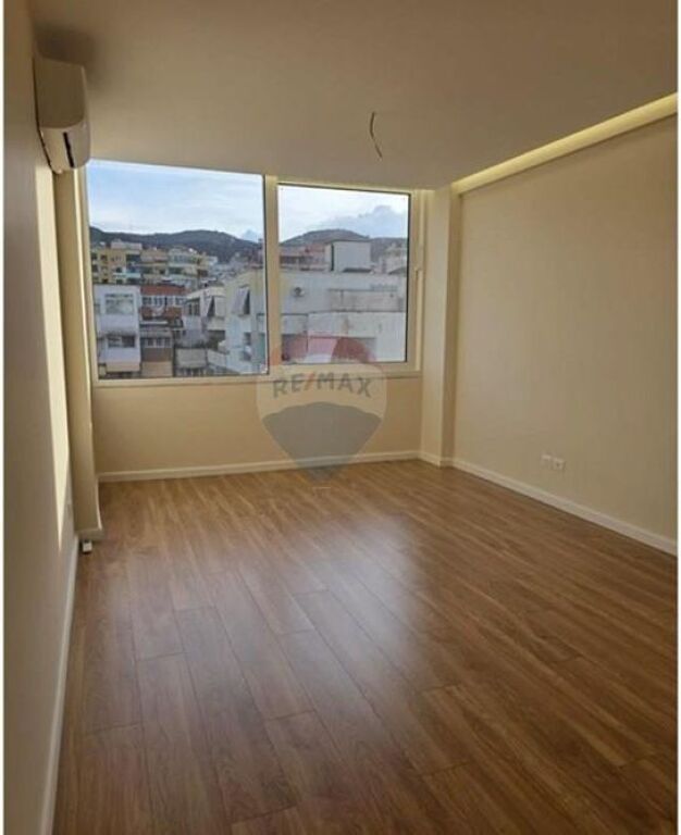 Apartament 1+1 tek Kristal Center