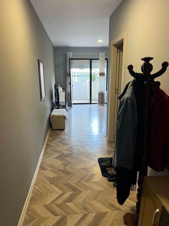 VENDESI APPARTAMENTO 2+1 5 MAGGIO 189.000 EURO