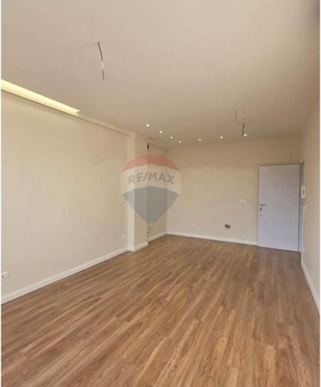 Apartament 1+1 tek Kristal Center