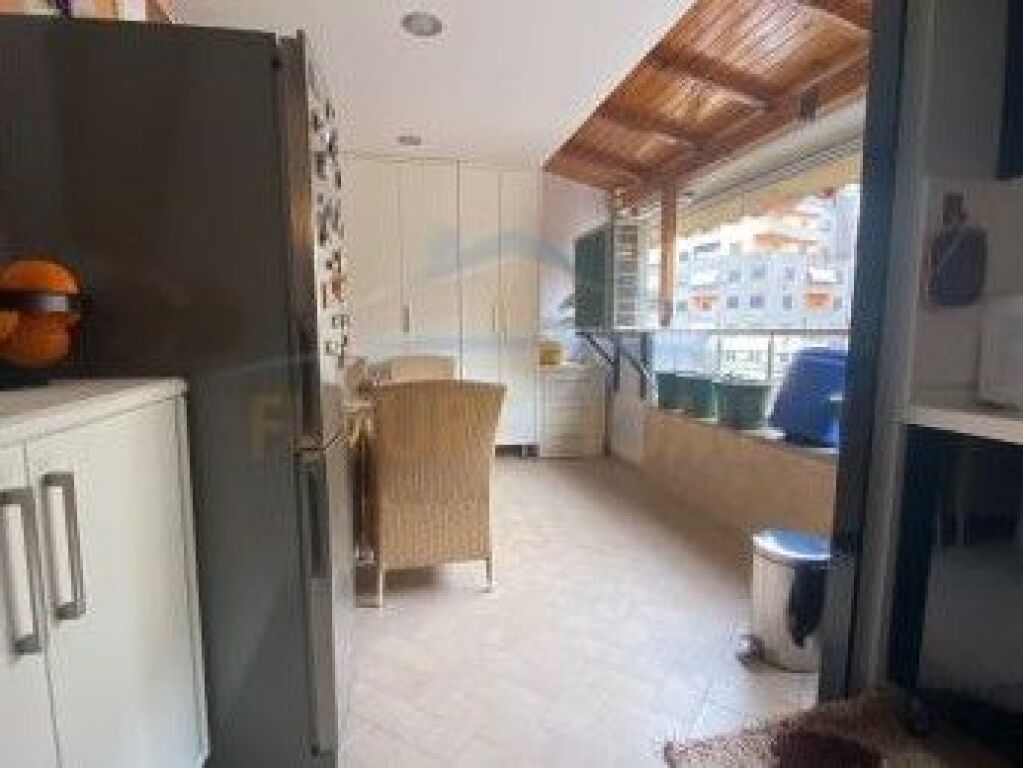 In vendita, Appartamento 2+1+2, Via dei Kosovari, Tirana.