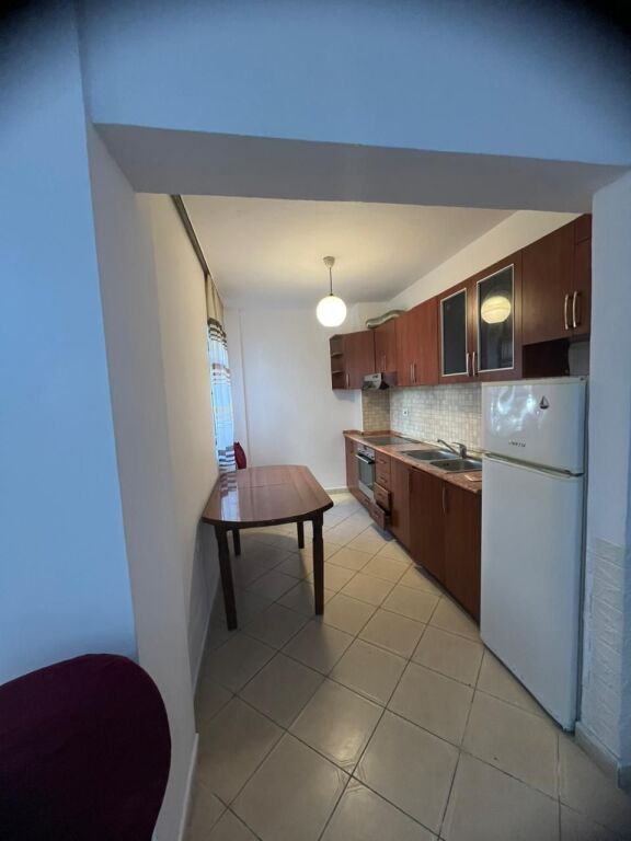 SUPER MUNDESI! APARTAMENT 2+1 NE SHITJE PRANE CASA ITALIA TE MALAJZIANI