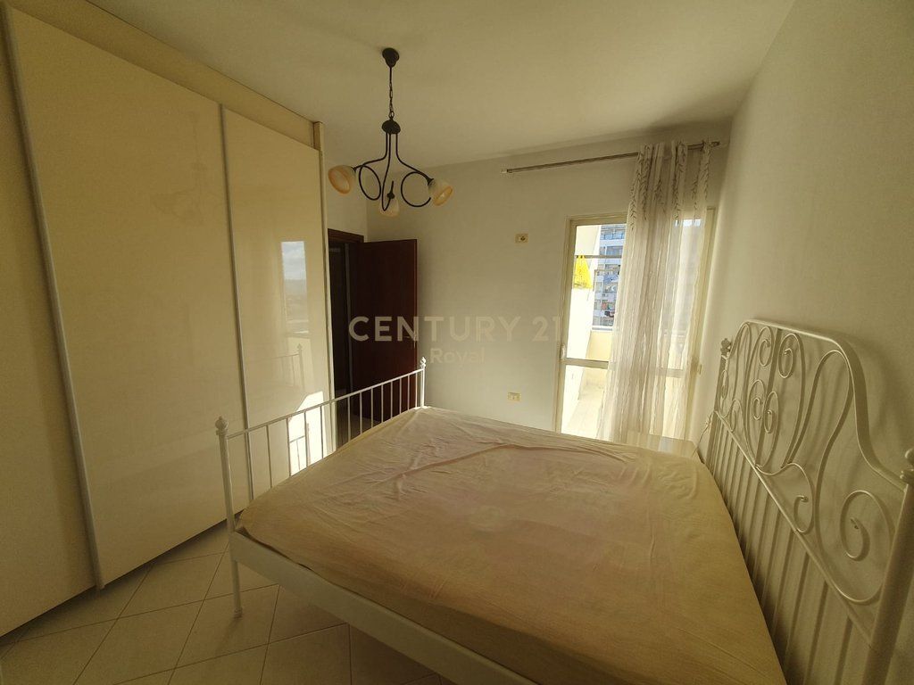 Apartment 2+1+2 with 1 garage in Fresk