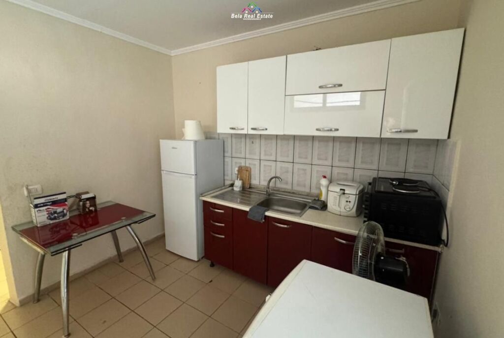 Apartament Me Qera 3+1 Tek Rruga Bardhyl ( ID B23153) Tirane