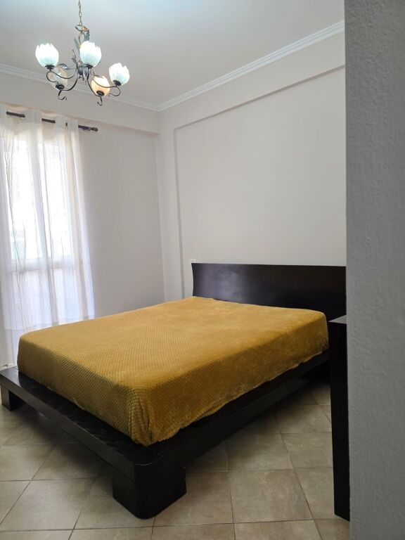Apartament me qera 2+1 te rruga Bill Klinton