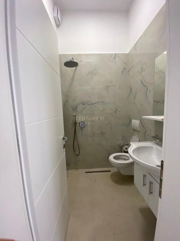 Apartament Per Qira Kompleksi Rafaelo, Fresk