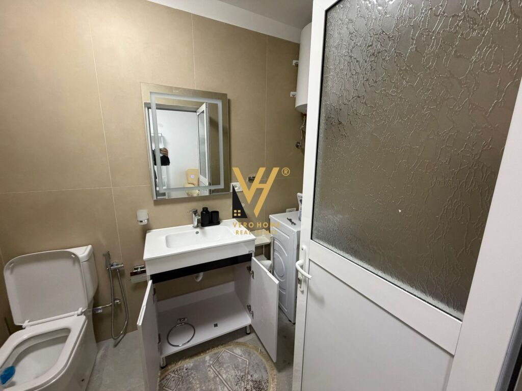 SI DÀ INGRESSO 1+1+CORTILE A KODRA E DIELLIT 45.000 LEKE