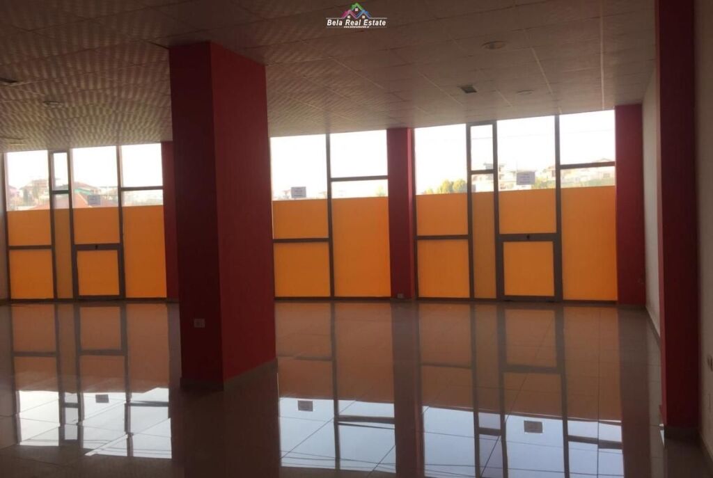 Zyre Me Qera Ne Paskuqan ( ID BZ2834) Tirane