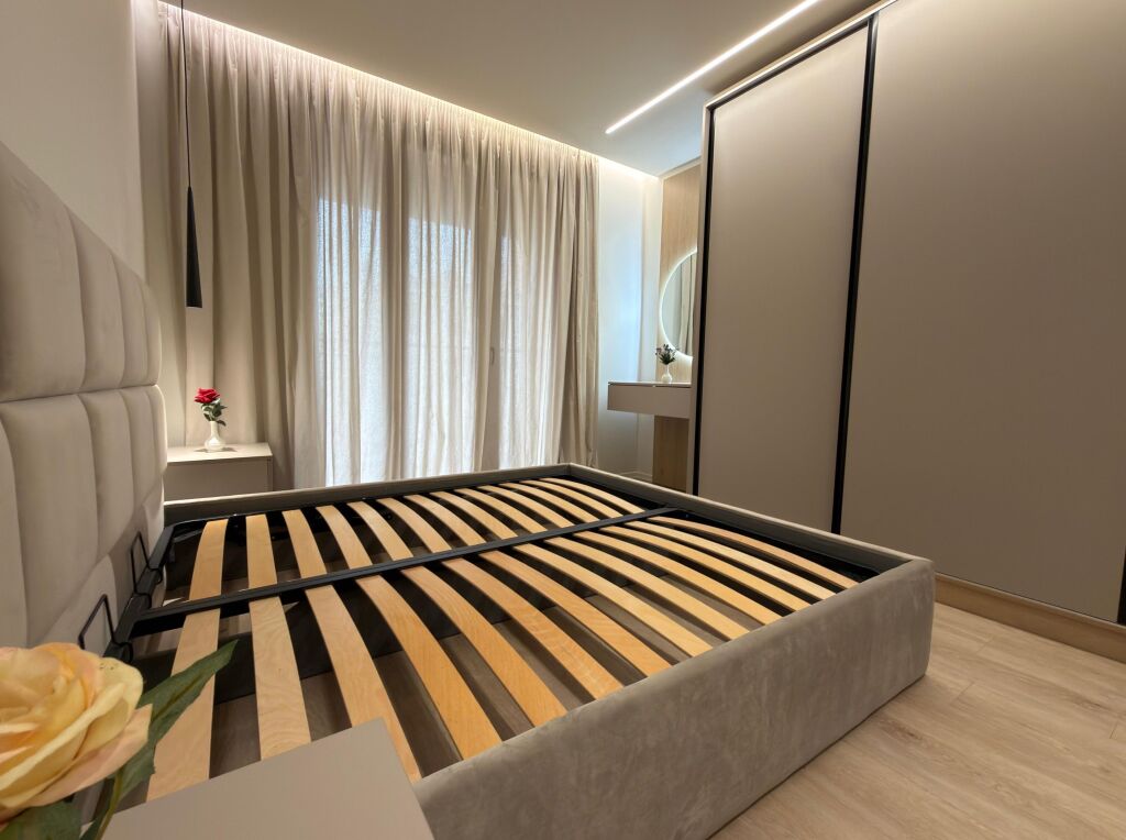 📌APARTAMENT 1+1 ME QERA NË QENDËR