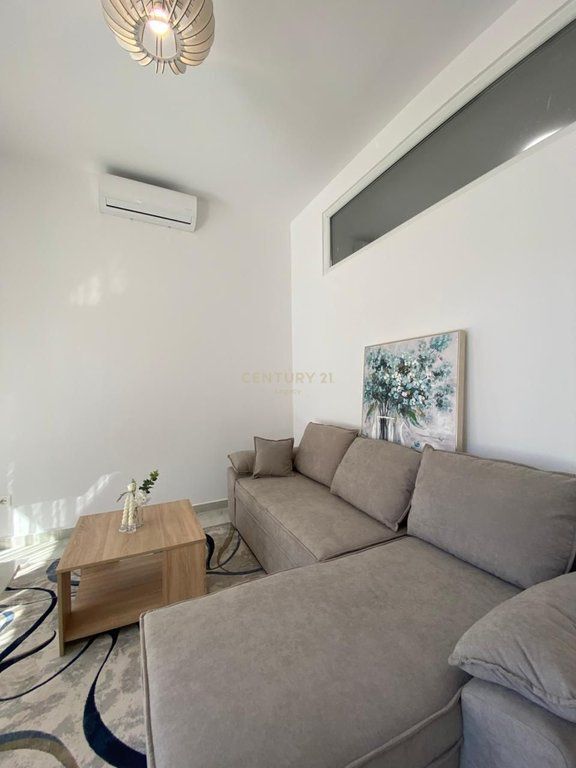 Apartament Per Qira Kompleksi Rafaelo, Fresk