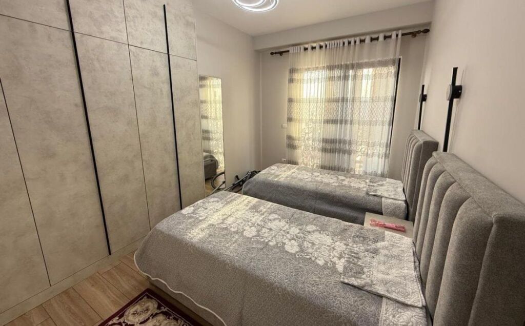 Apartament 3+1+2 tek Kompleksi Tirane Garden Building