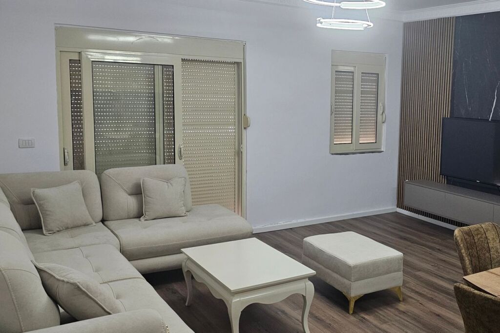 APPARTAMENTO IN AFFITTO A VLORA