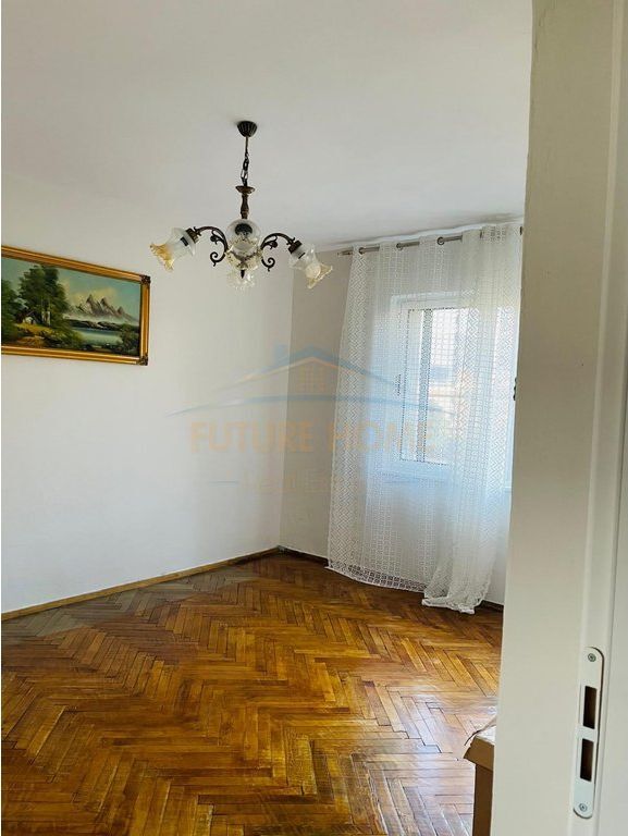 Affitto, Appartamento 2+1, Via Fortuzi, Tirana