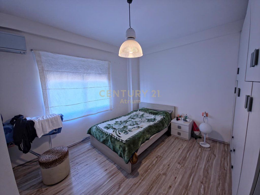 Apartament 2+1 Me Qira Ne Porcelan, Tiranë Mbrapa U.E.T