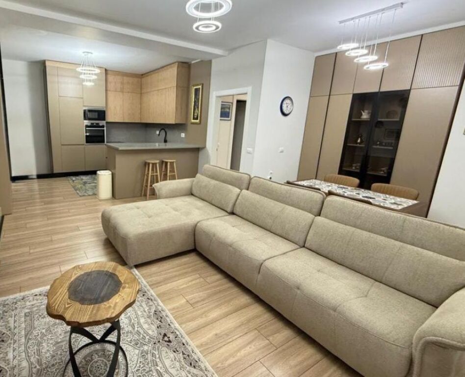 Apartament 3+1+2 tek Kompleksi Tirane Garden Building