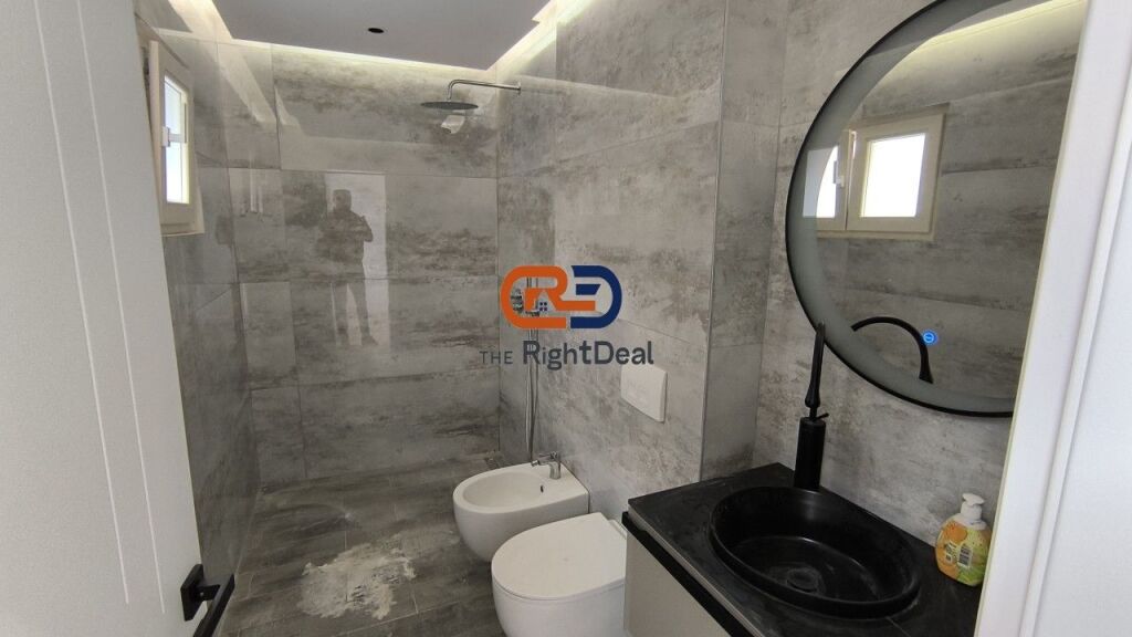 Tek Shkolla E Baletit, Jepet Me Qira Ambient Biznesi I Sapo Investuar !!!