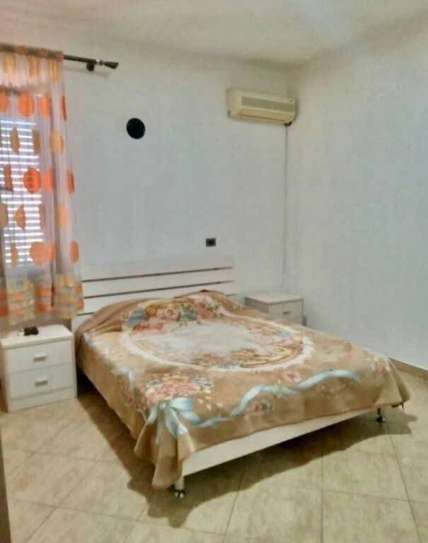 Shtëpi 2+1 Me Qira në Ali Demi, Tiranë