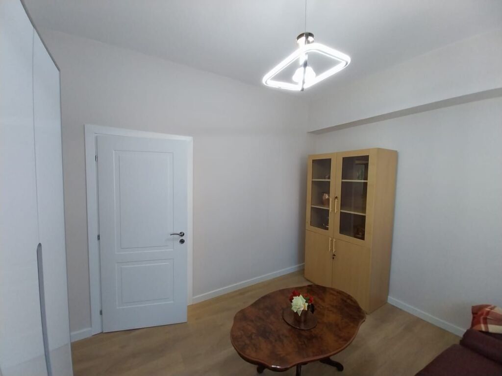 FOR RENT 2+1 APARTMENT NEAR THE MUSEUM, DURRËS