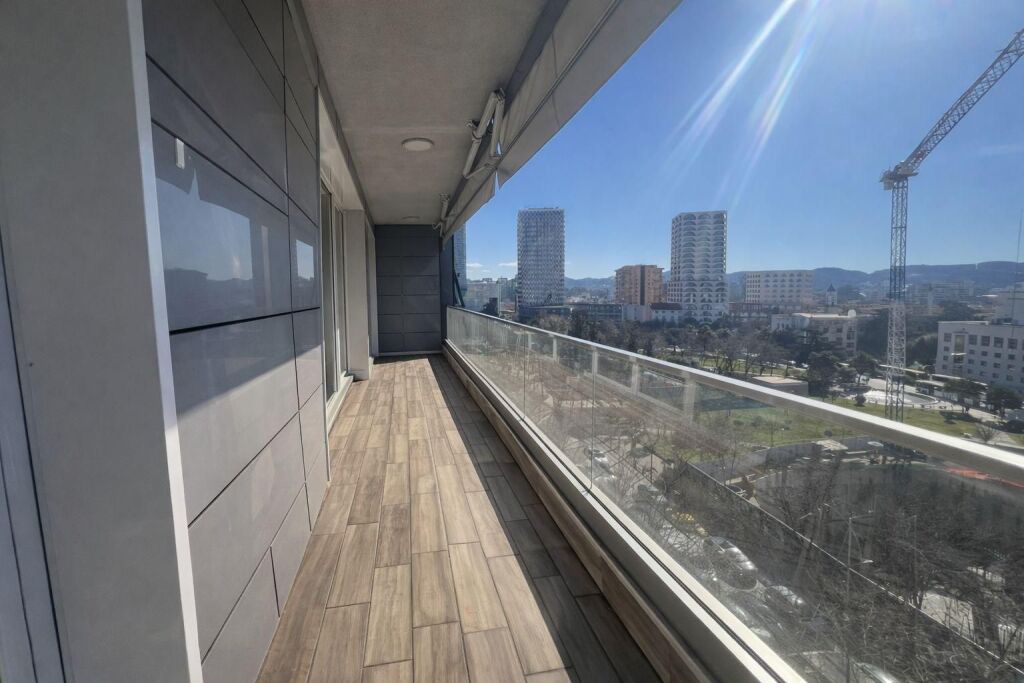 UFFICIO IN AFFITTO 142.4 M² + 2 POSTI AUTO – CENTRO TURDIU, POSIZIONE PREMIUM CENTRO TIRANA
