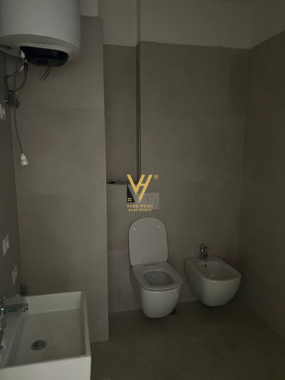 BUSINESS PREMISES 116 M2 FOR RENT AT JORDAN MISJA 700 EURO