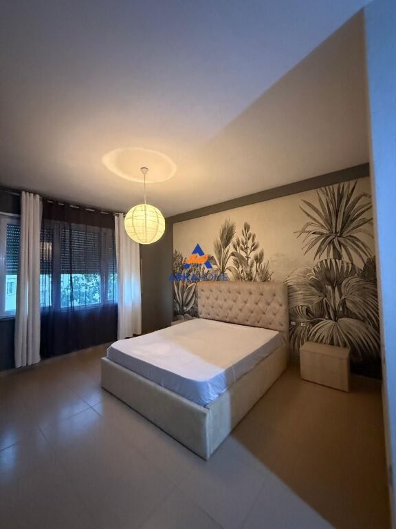 SHITET APARTAMENT 2+1+BALLKON " TE LIQENI I THATE " 233 000 EURO