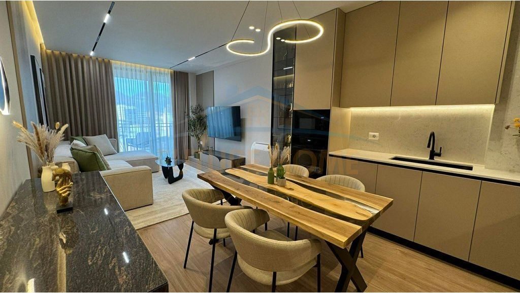Qera, Apartament 2+1+2+Post Parkimi, Rruga Mine Peza, Golden Tower Residence