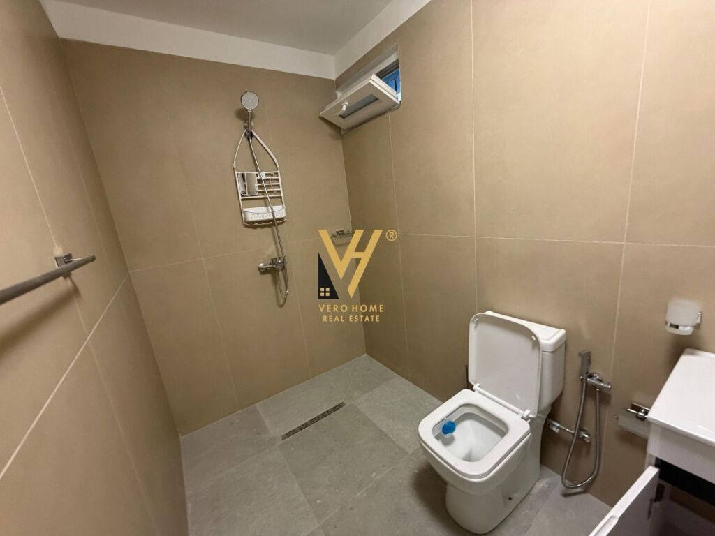 SI DÀ INGRESSO 1+1+CORTILE A KODRA E DIELLIT 45.000 LEKE