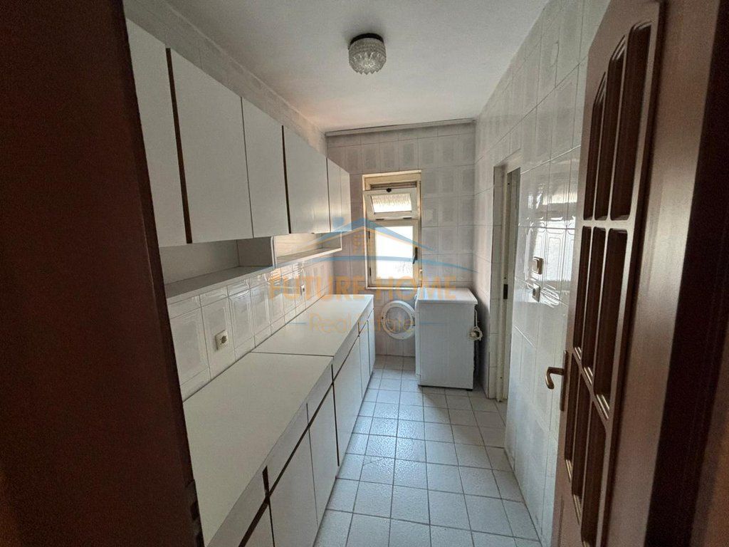 Qera,Apartament 2+1,Myslym Shyri,Tiranë