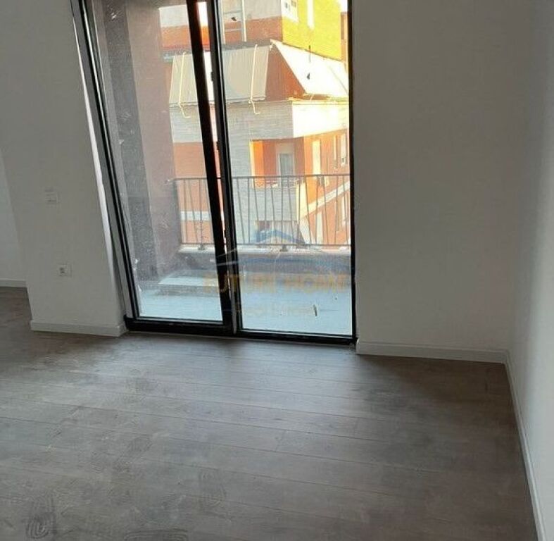 Sale, Apartment 2+1, Myslym Shyri, Tirana.