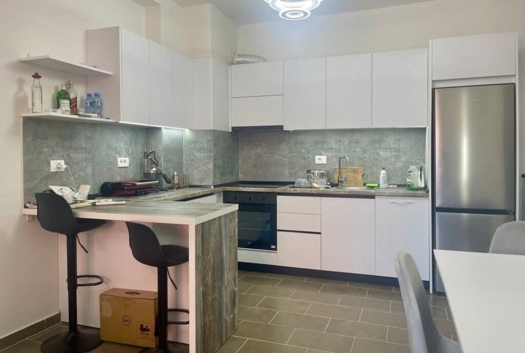 🏡 JEPET ME QIRA APARTAMENT 1+1 – Kompleksi Golden Park 3