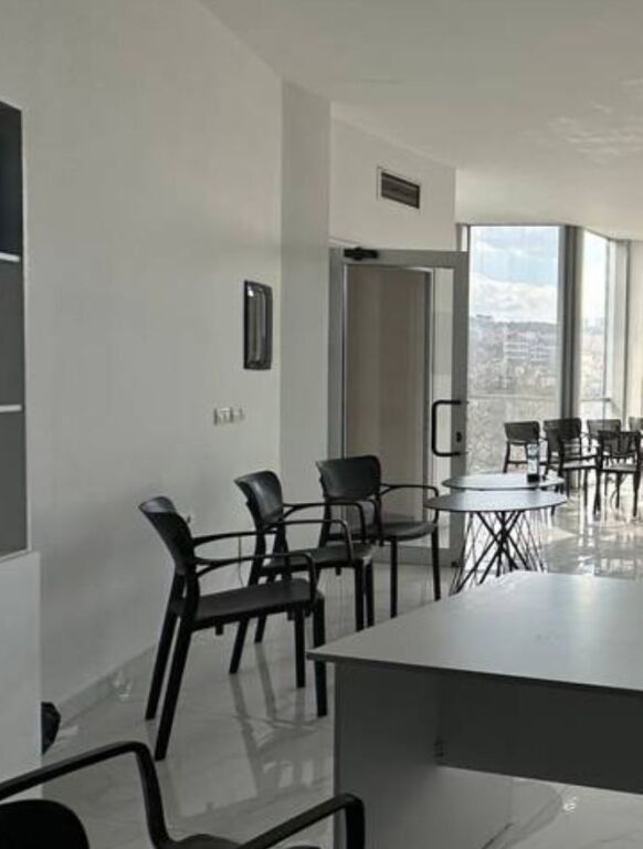 Locale commerciale in affitto