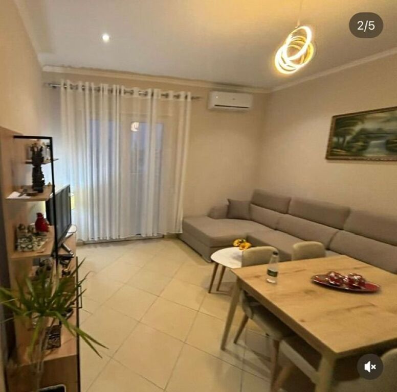 Appartamento 1+1 A Tibo di fronte a Delijorgjit con 650€ al mese