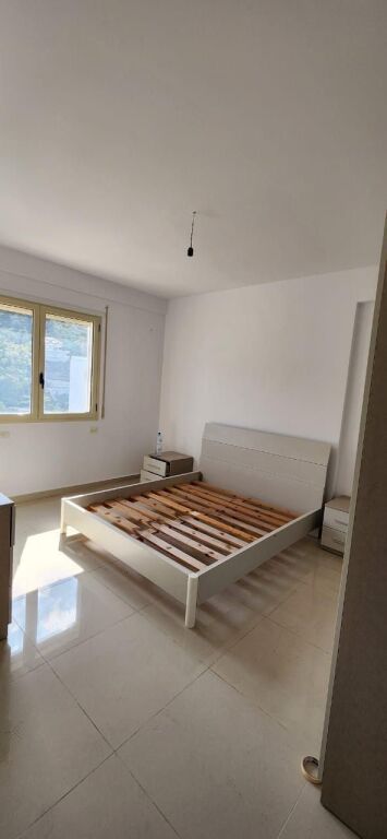 Apartment 2+1 with balcony for sale in Vlora
